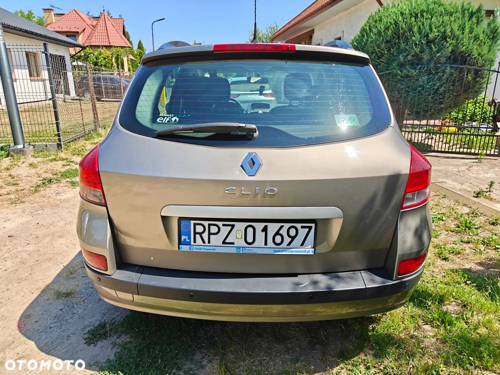 Renault Clio 1.2 16V Alize - 4