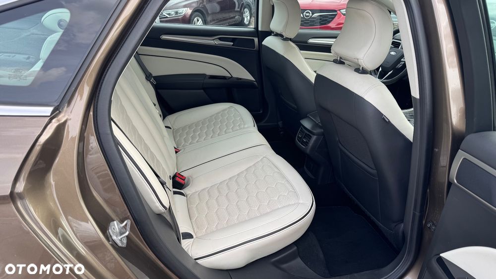 Ford Mondeo 2.0 TDCi Bi-Turbo STart-Stopp PowerShift-A Vignale - 30