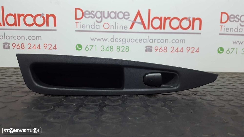 COMANDO DO ELEVADOR TRASEIRO ESQUERDO NISSAN QASHQAI (J11) TEKNA - 1
