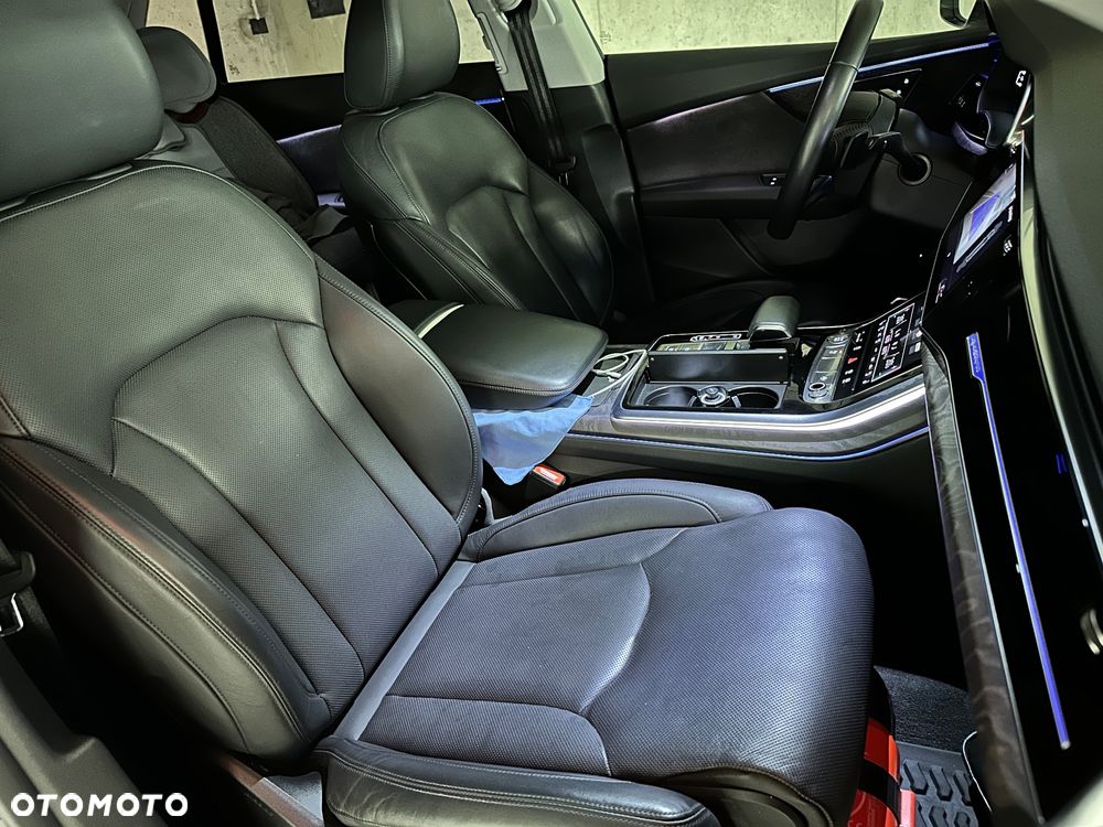 Audi Q8 50 TDI mHEV Quattro Tiptronic - 10