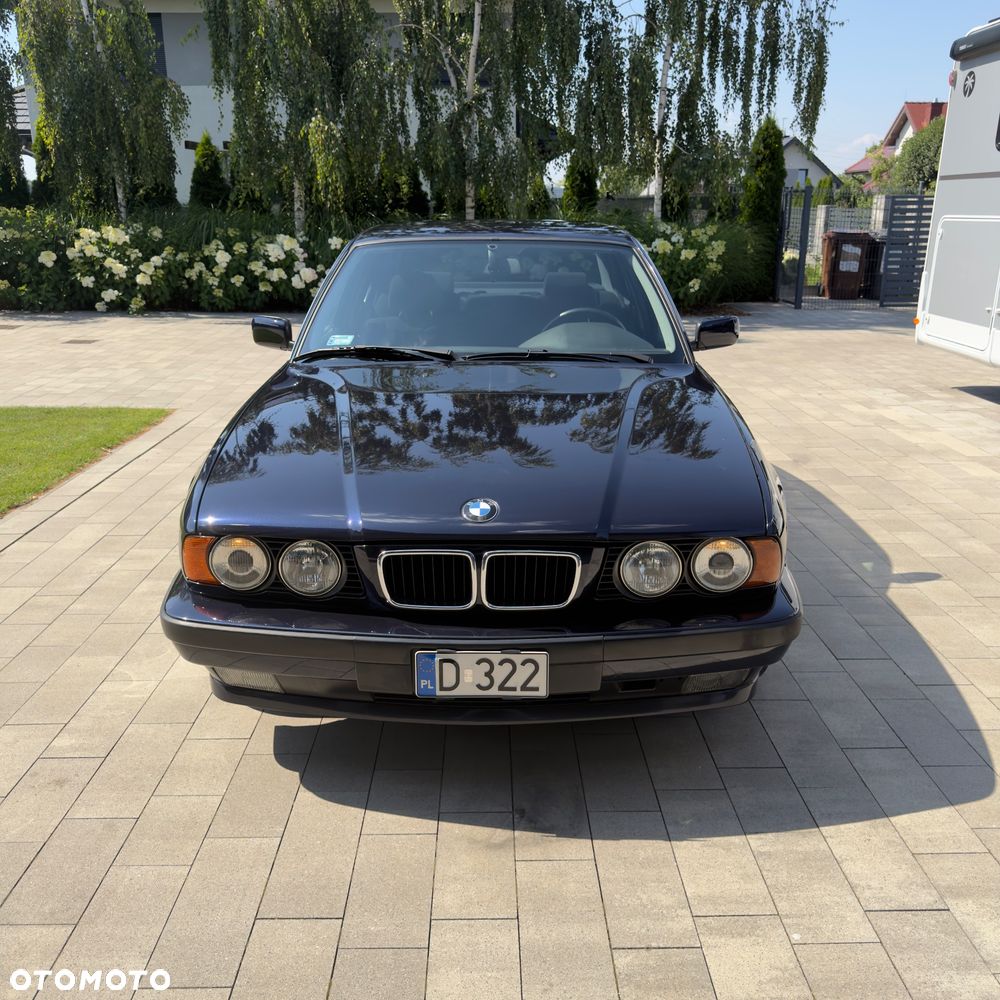 BMW Seria 5 530i V8 - 8