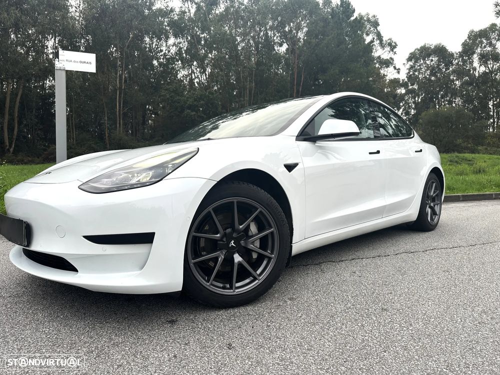 Tesla Model 3 Standard Range Plus RWD - 45