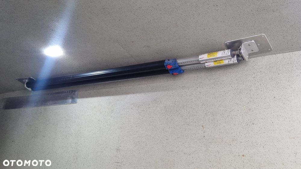 Volkswagen CRAFTER MAXI 2.0 DO PRZEWOZU KWIATÓW PODJAZD OCIEPLONA PAKA KLIMA NOWE OPONY - 19