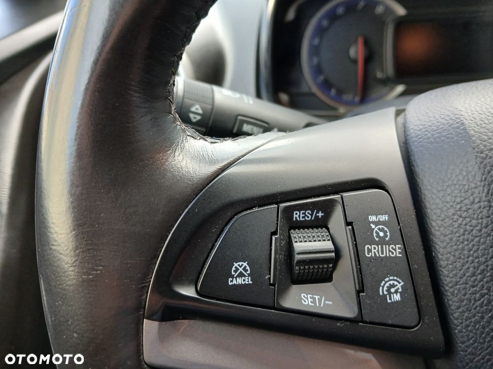 Chevrolet Trax 1.4 T LT AWD - 19