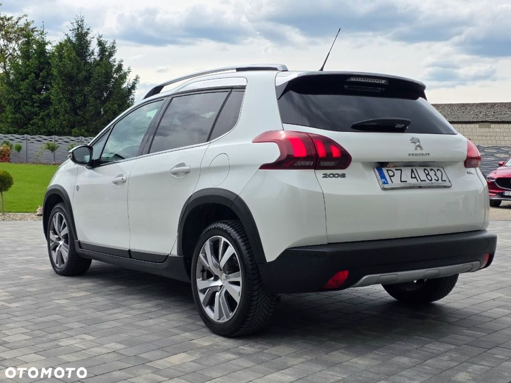 Peugeot 2008 - 5
