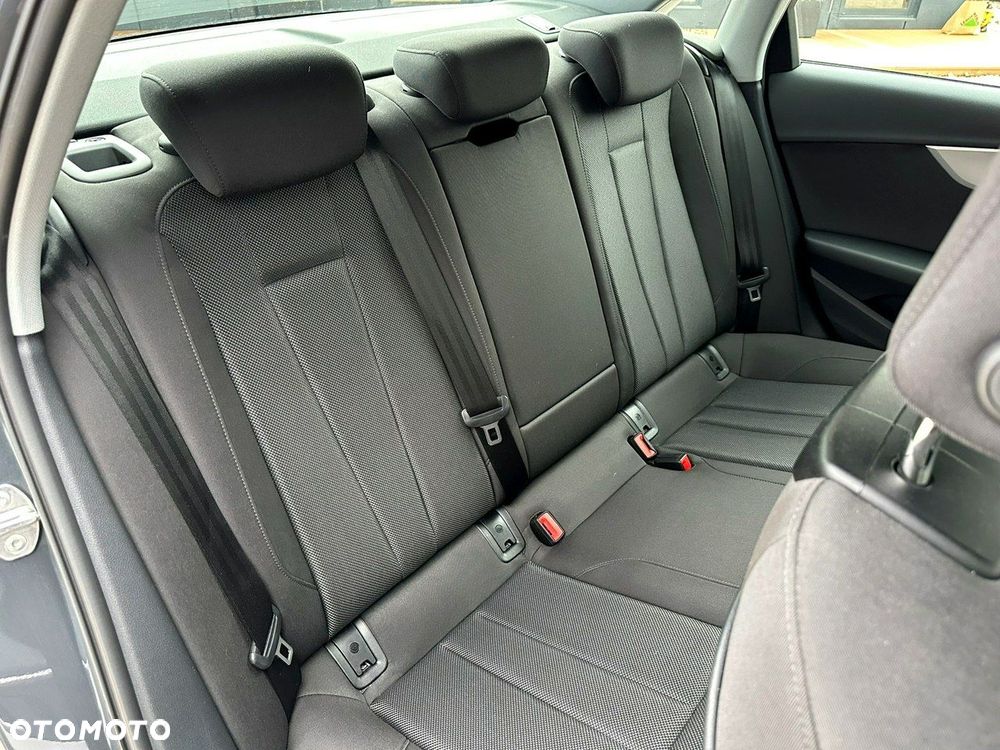 Audi A4 Allroad - 19