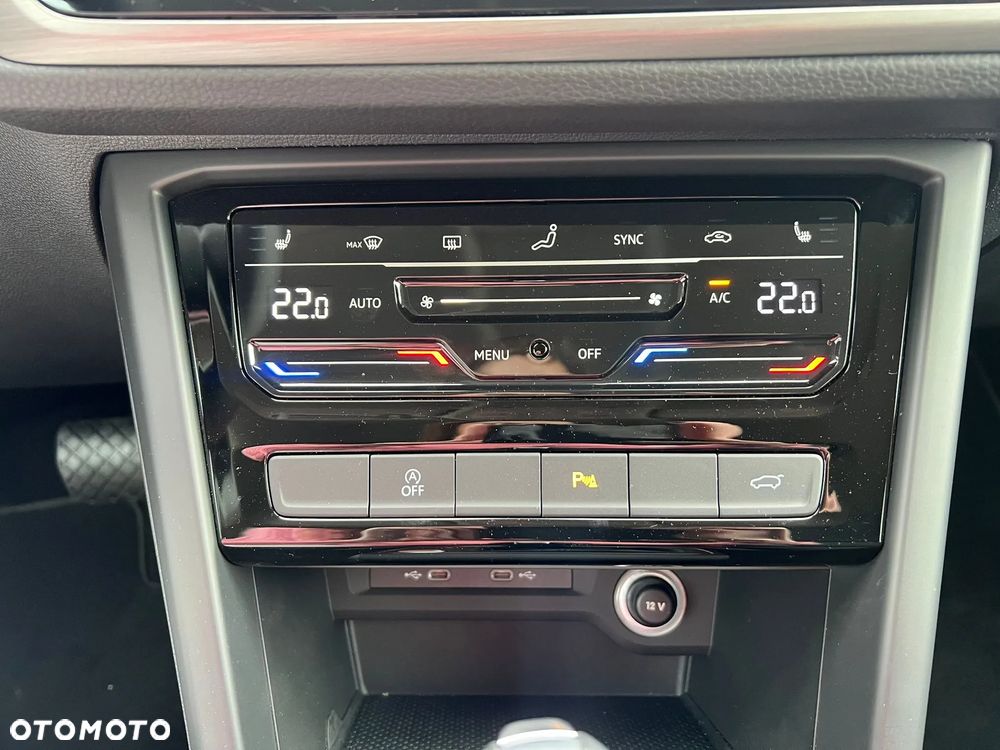 Volkswagen Touran 1.5 TSI EVO Comfortline DSG - 25