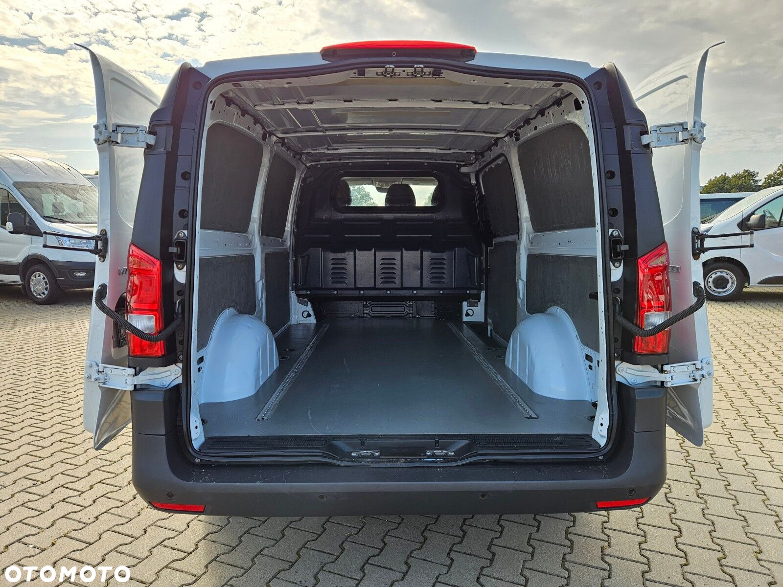 Mercedes-Benz vito L2H1 *69999zł NETTO* 2.2Cdi/163KM - 15