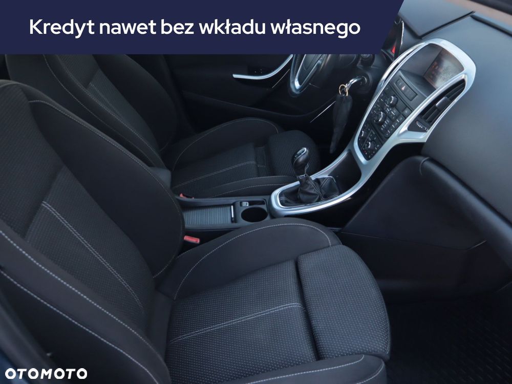 Opel Astra - 11