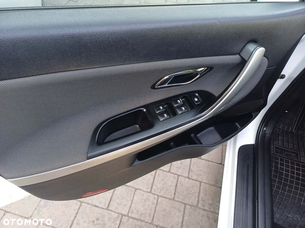 Kia Ceed - 16