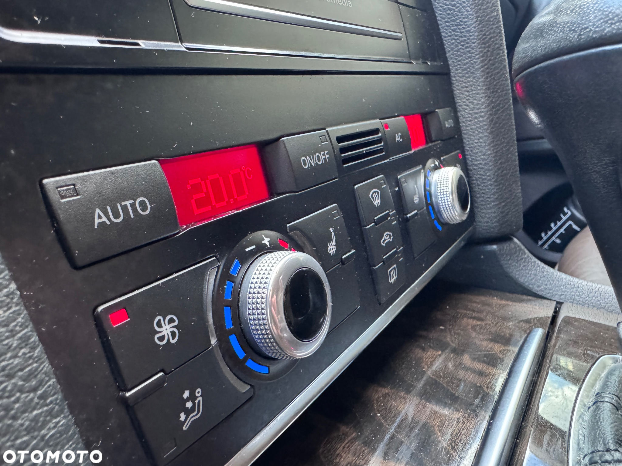 Audi Q7 3.0 TDI DPF clean diesel Quattro Tiptronic - 18