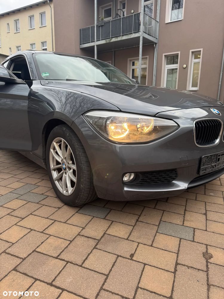 BMW Seria 1 116i Sport Line - 8
