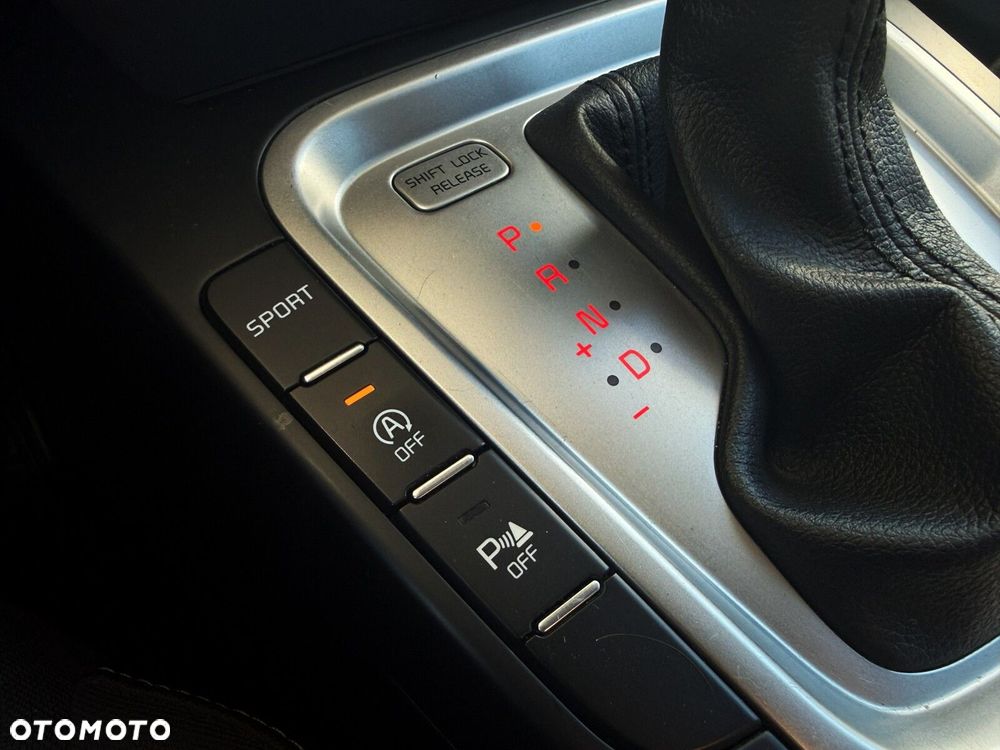 Kia Ceed 1.4 T-GDI M DCT - 25