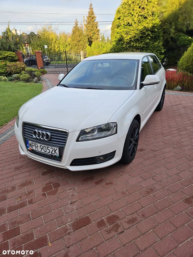 Audi A3 Sportback 1.6 Attraction - 1