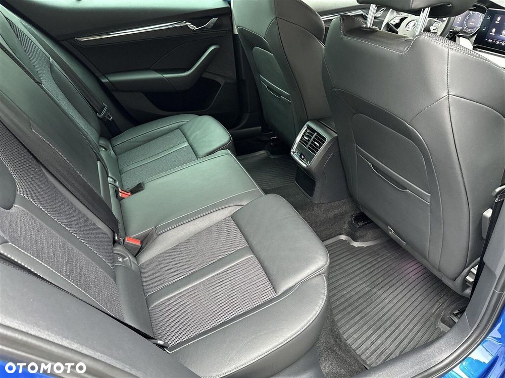 Skoda Octavia 1.4 TSI Plug-In Hybrid Style DSG - 10