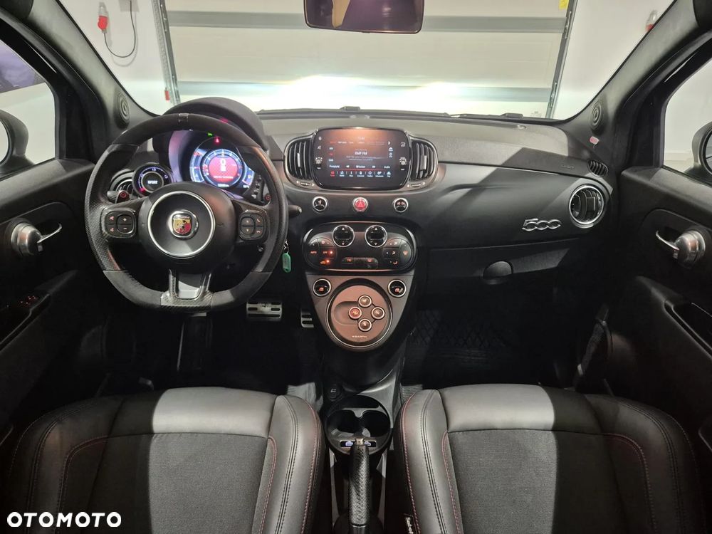 Abarth 695C 1.4 T-Jet 16v MTA - 11
