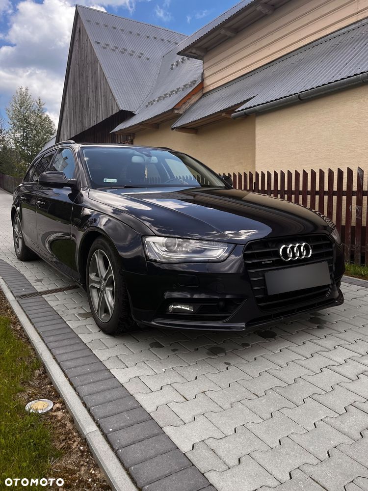 Audi A4 - 1