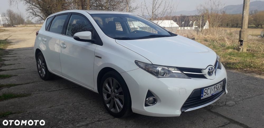 Toyota Auris - 10