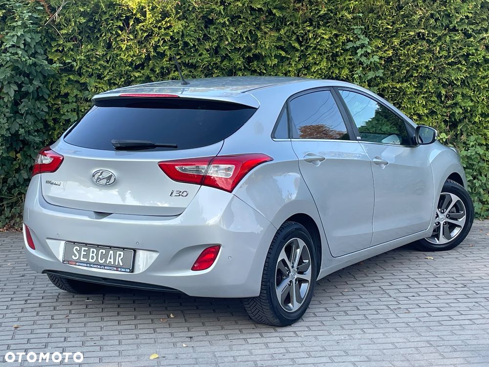 Hyundai i30 1.4 Passion - 20
