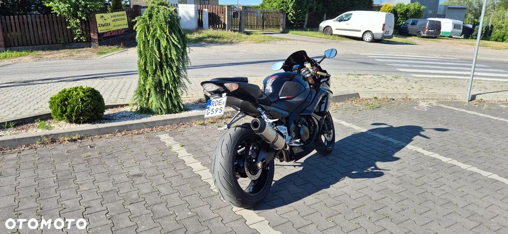 Suzuki GSX-R - 9