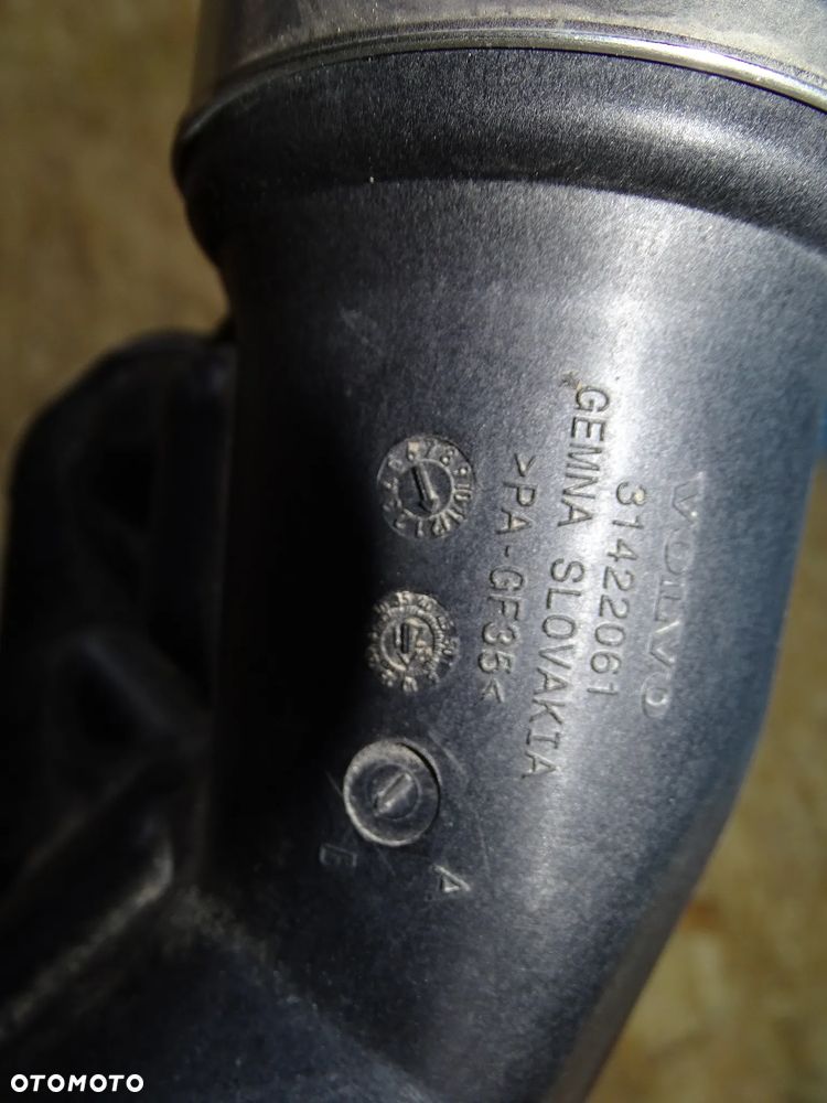 PRZEWÓD POWIETRZA VOLVO V60,XC60,XC90,V90 2.0 T6 PLUG - 8