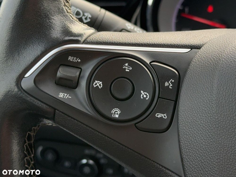 Opel Insignia 2.0 CDTI Elegance S&S - 15