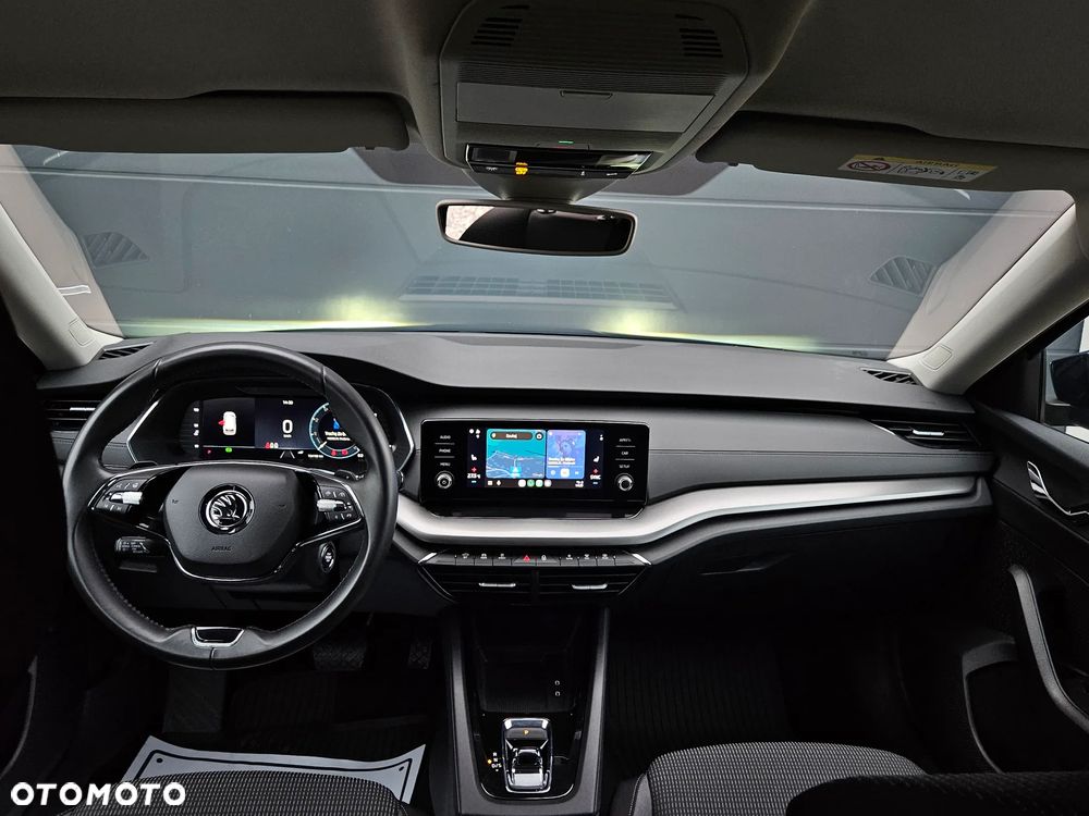 Skoda Octavia 2.0 TDI SCR Ambition DSG - 8