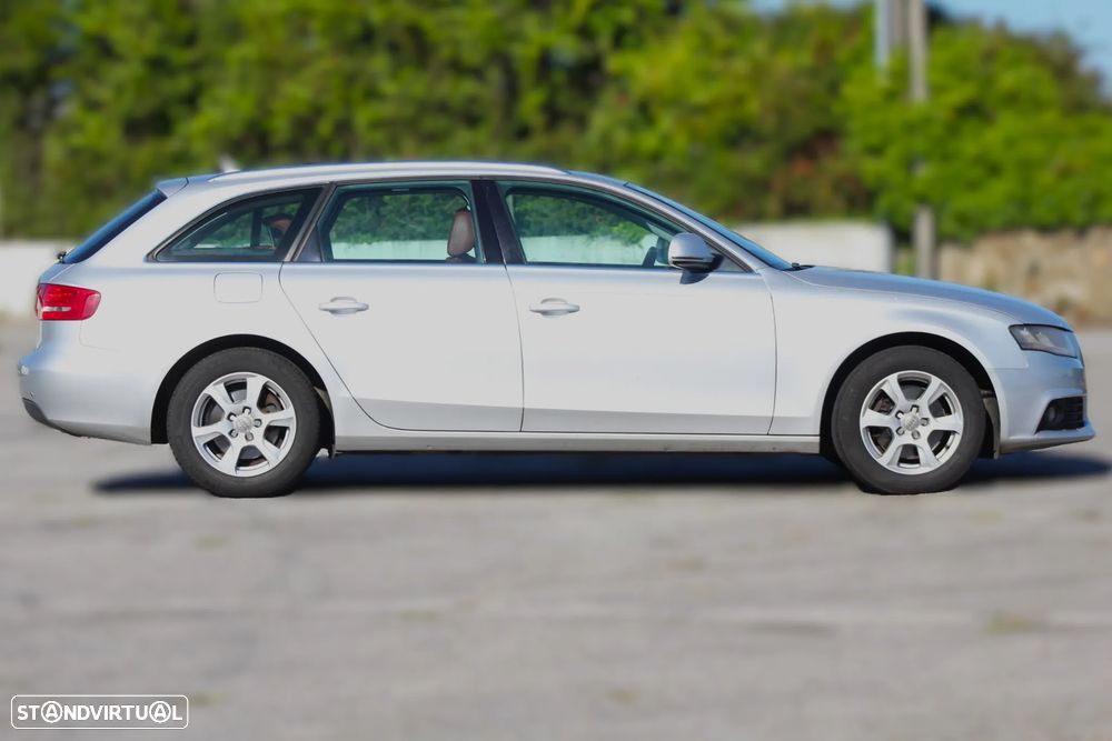 Audi A4 Avant 2.0 TDI exclusive - 7