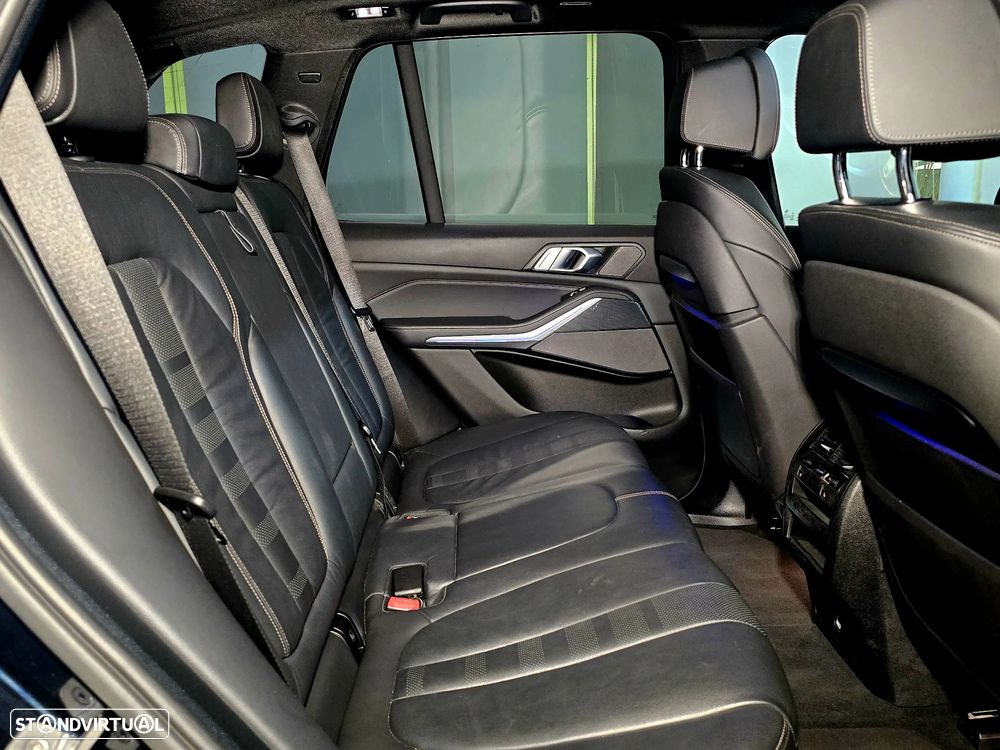 BMW X5 30 d xDrive Pack M - 18