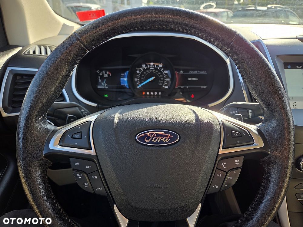 Ford Edge - 18