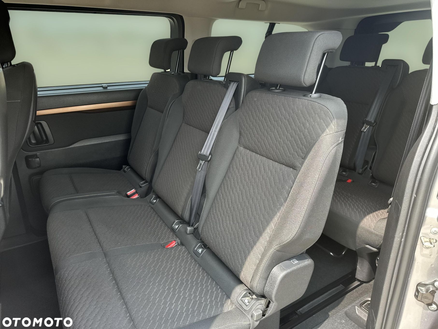 Toyota Proace Verso 2.0 D4-D Long Family - 17