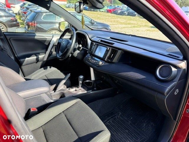Toyota RAV4 - 4