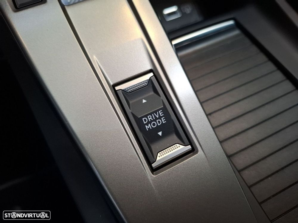 Peugeot e-308 58 kWh GT - 18