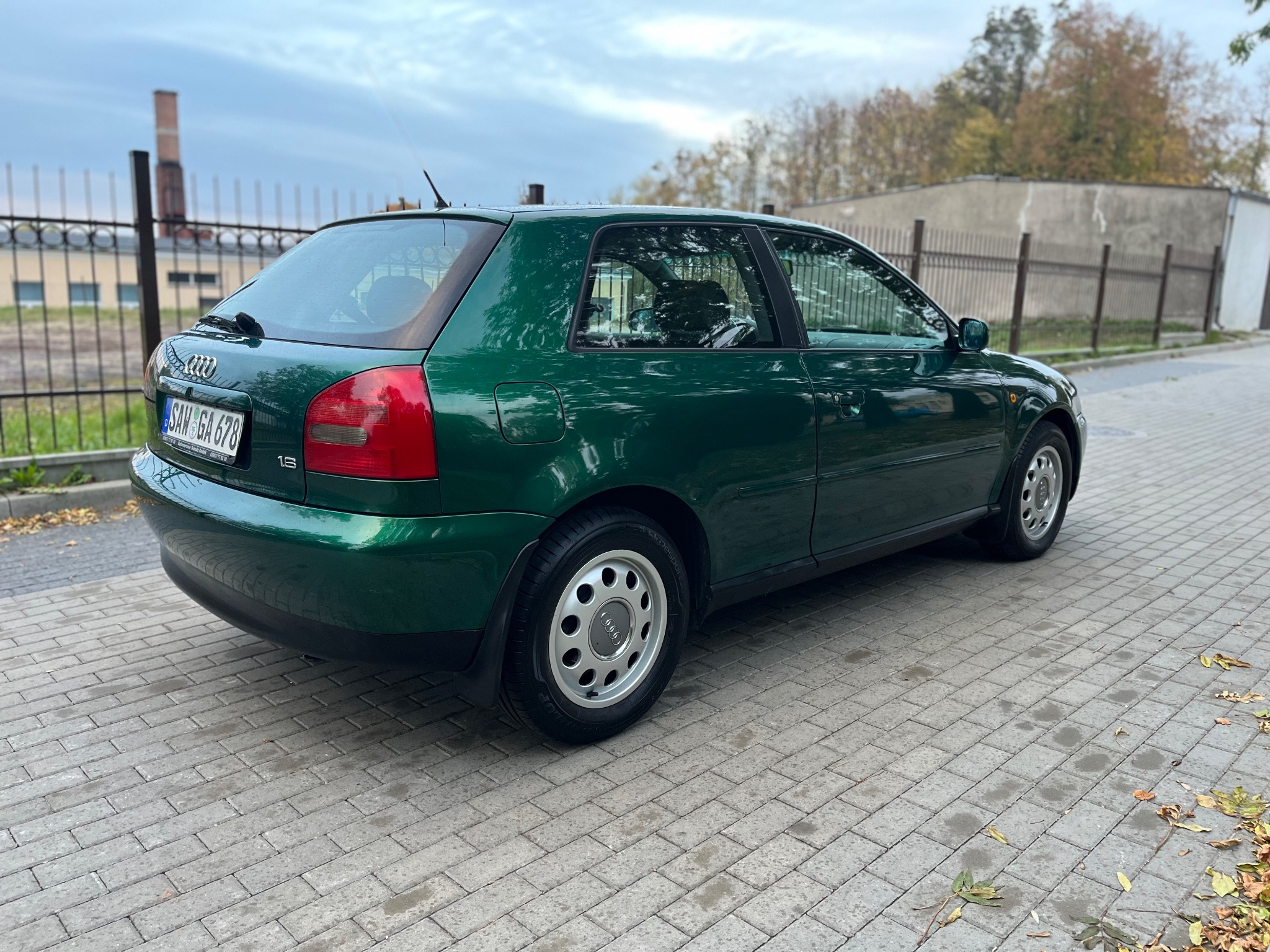 Audi A3 1.6 Attraction - 4