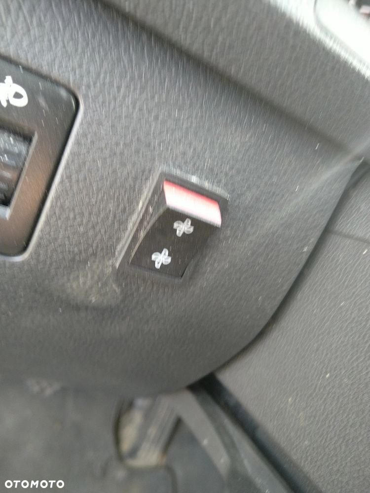 Volkswagen Caddy - 20