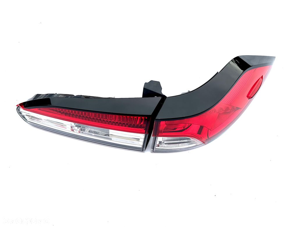 TOYOTA COROLLA CROSS 22 - LAMPA TYŁ tylna lampy błotnik klapa R ORYGINAŁ OE - 2