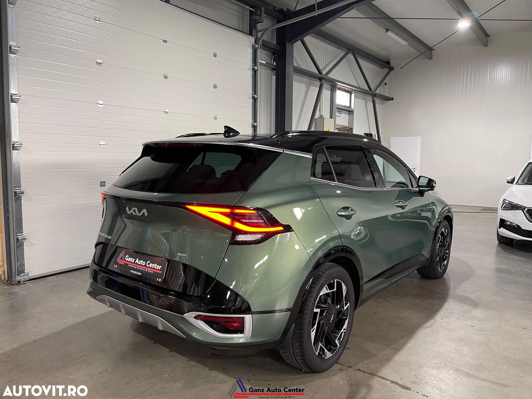 Kia Sportage 1.6 T-GDI MHEV 7DCT HP 4x4 GT Line - 3
