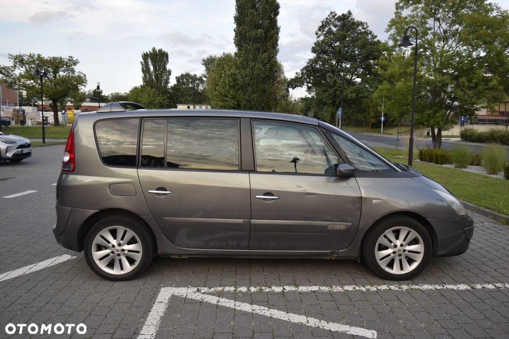 Renault Espace 3.0 dCi Initiale - 6