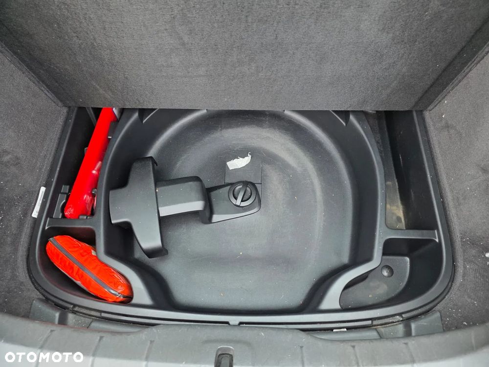 Volvo C30 1.8 Kinetic - 13