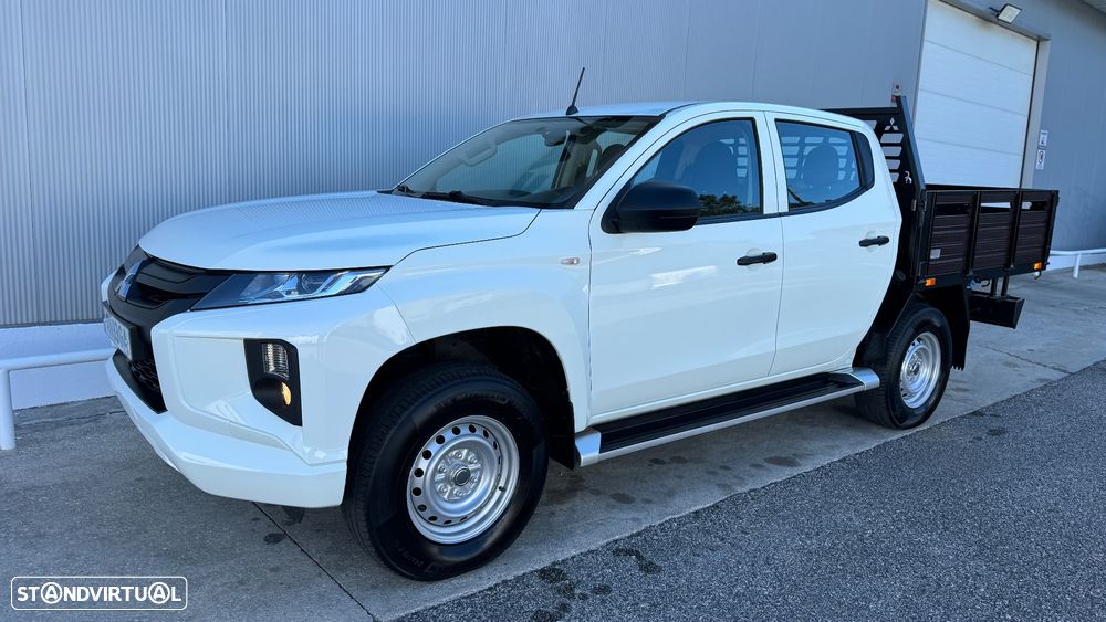 Mitsubishi L-200 Cabine dupla 4X2 - 9