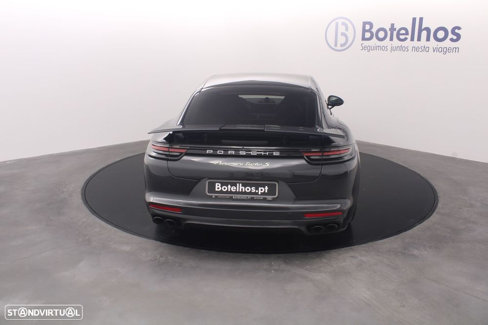 Porsche Panamera - 6