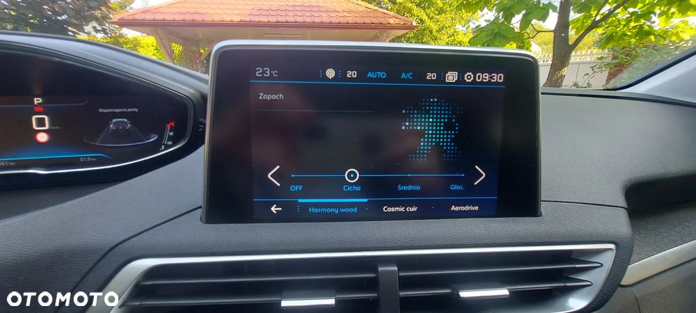 Peugeot 5008 BlueHDI 130 EAT8 Allure Business-Paket - 21