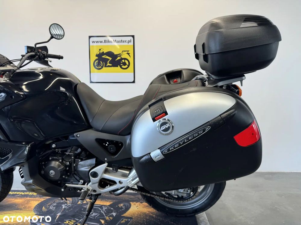 Honda XL - 26