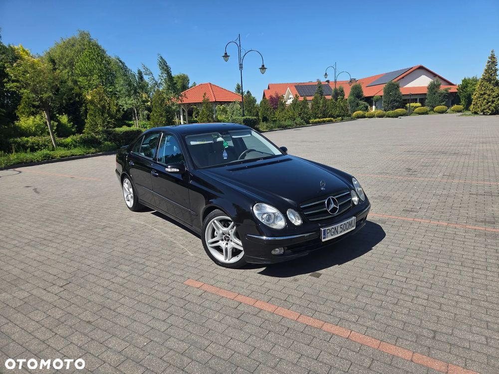 Mercedes-Benz Klasa E 500 4Matic Automatik Avantgarde - 5