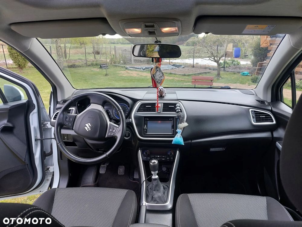 Suzuki SX4 S-Cross 1.6 DDiS Comfort - 8