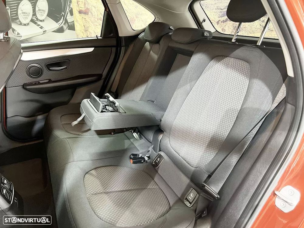 BMW 225xe Active Tourer Advantage - 25