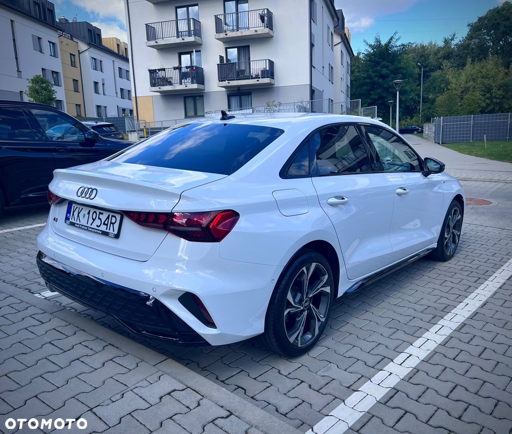Audi A3 Limousine 35 TFSI mHEV S Line S tronic - 5