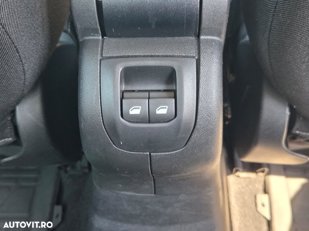Peugeot 301 1.5 BlueHDI FAP Active - 15