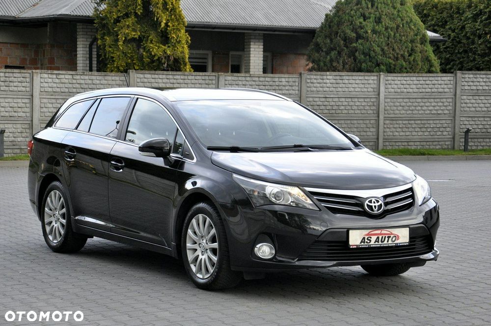 Toyota Avensis 1.8 Executive - 28