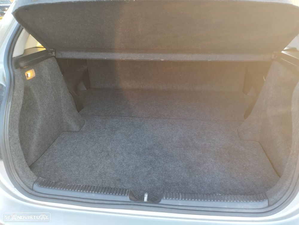 Toyota Corolla 1.4 D-4D - 6